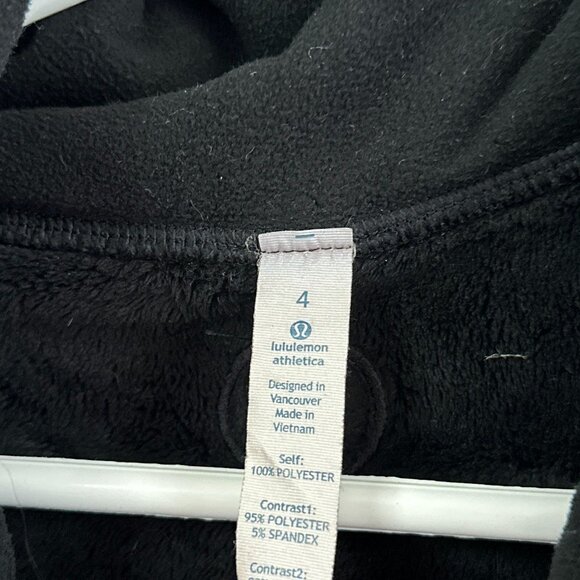 Lululemon Post Chaturanga Pullover Sweater Size 4 Half Zip Black Fleece Jacket - Picture 3 of 6